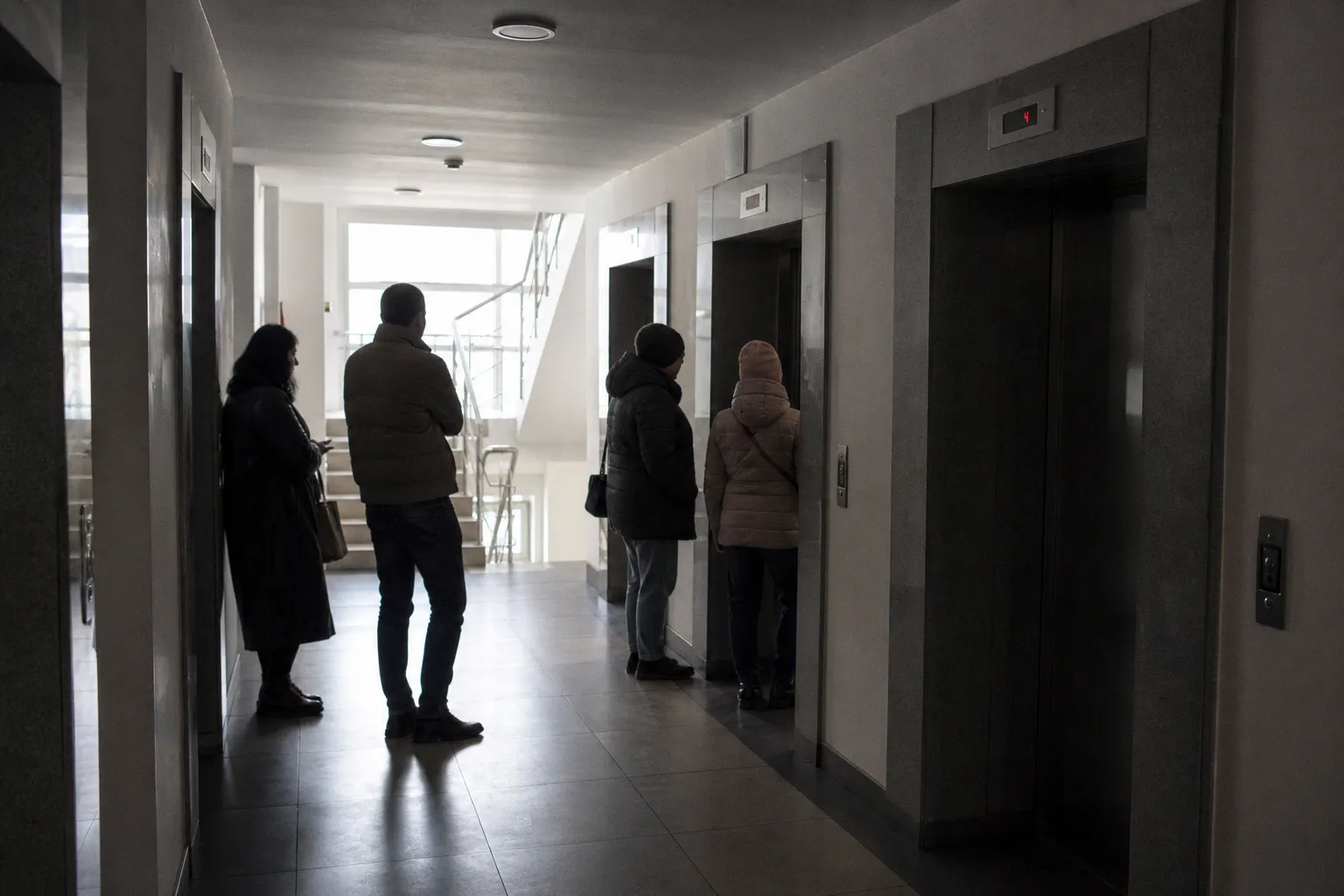 Жители Владивостока пожаловались на частные отключения света